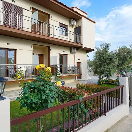 Maria Dina 1 Apartament Potos