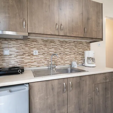 Maria Dina 1 Apartament Potos