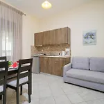 Maria Dina 1 포토스