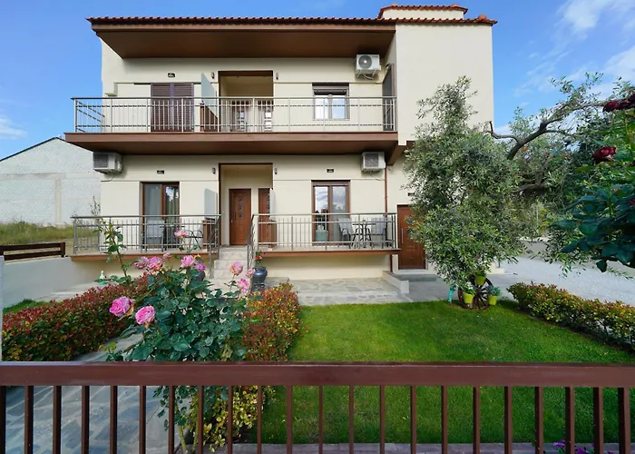 Appartement Maria Dina 1 *